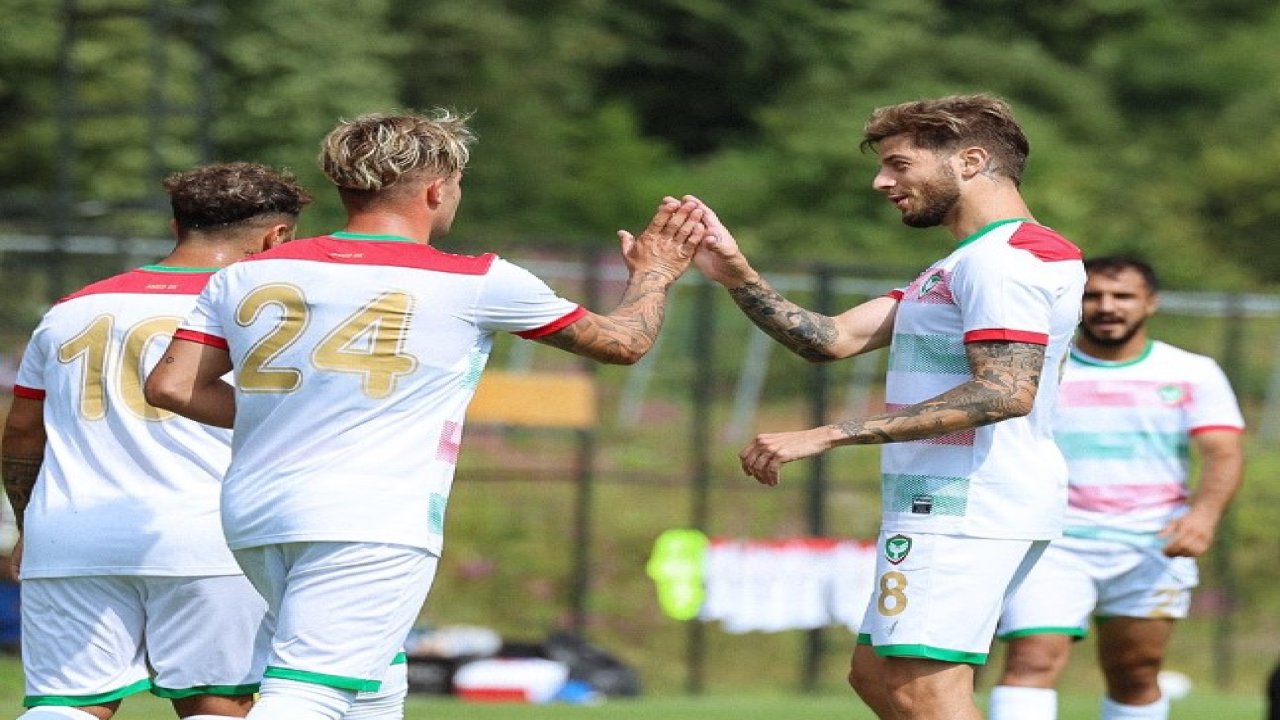 Amedspor, Al Safa FC'yi 2-0 yendi