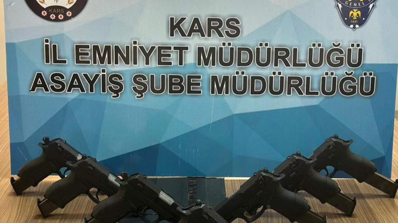 Polis kömürlükte çok sayıda silah ele geçirdi