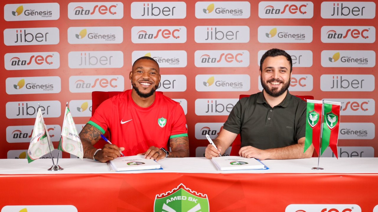 Amedspor duyurdu: Britt Assombalonga’la imzalar atıldı