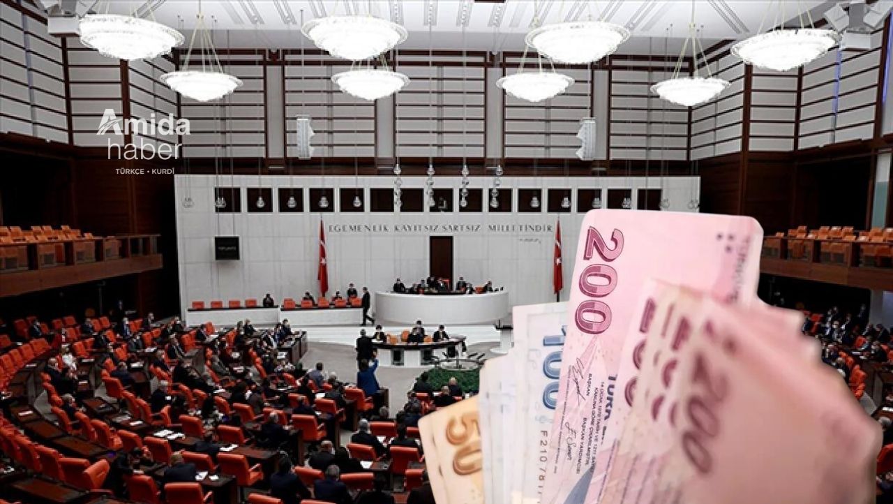 En düşük emekli maaşı 12 bin 500 lira oldu