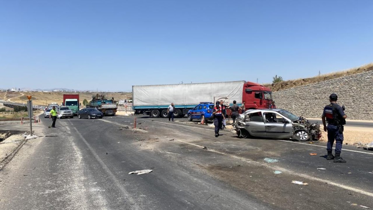 Diyarbakır’da korkunç kaza: Ölü ve yaralılar var