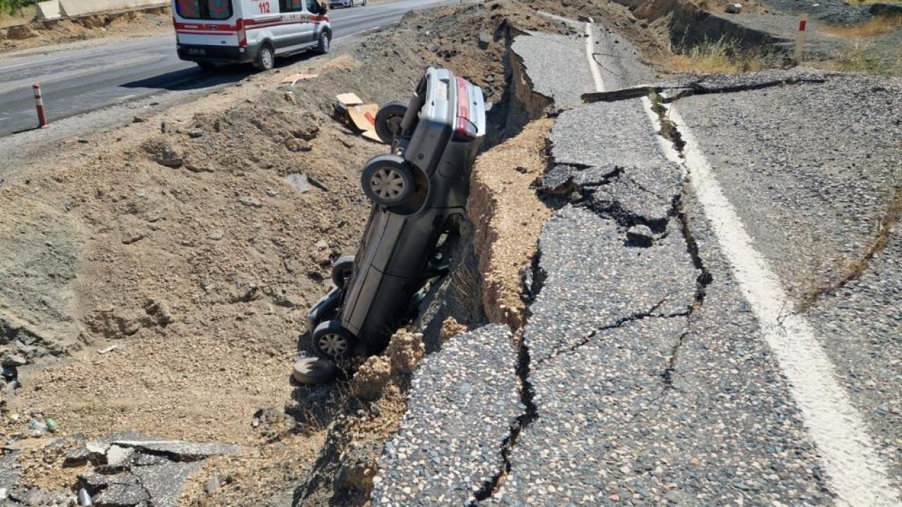 Adıyaman’da otomobil şarampole yuvarlandı: 2 yaralı