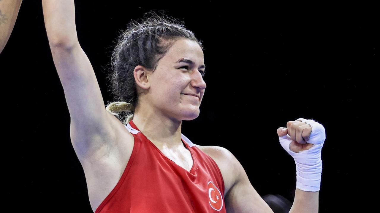 Hatice Akbaş finalde: Aeiji Im’i 3-2 mağlup etti