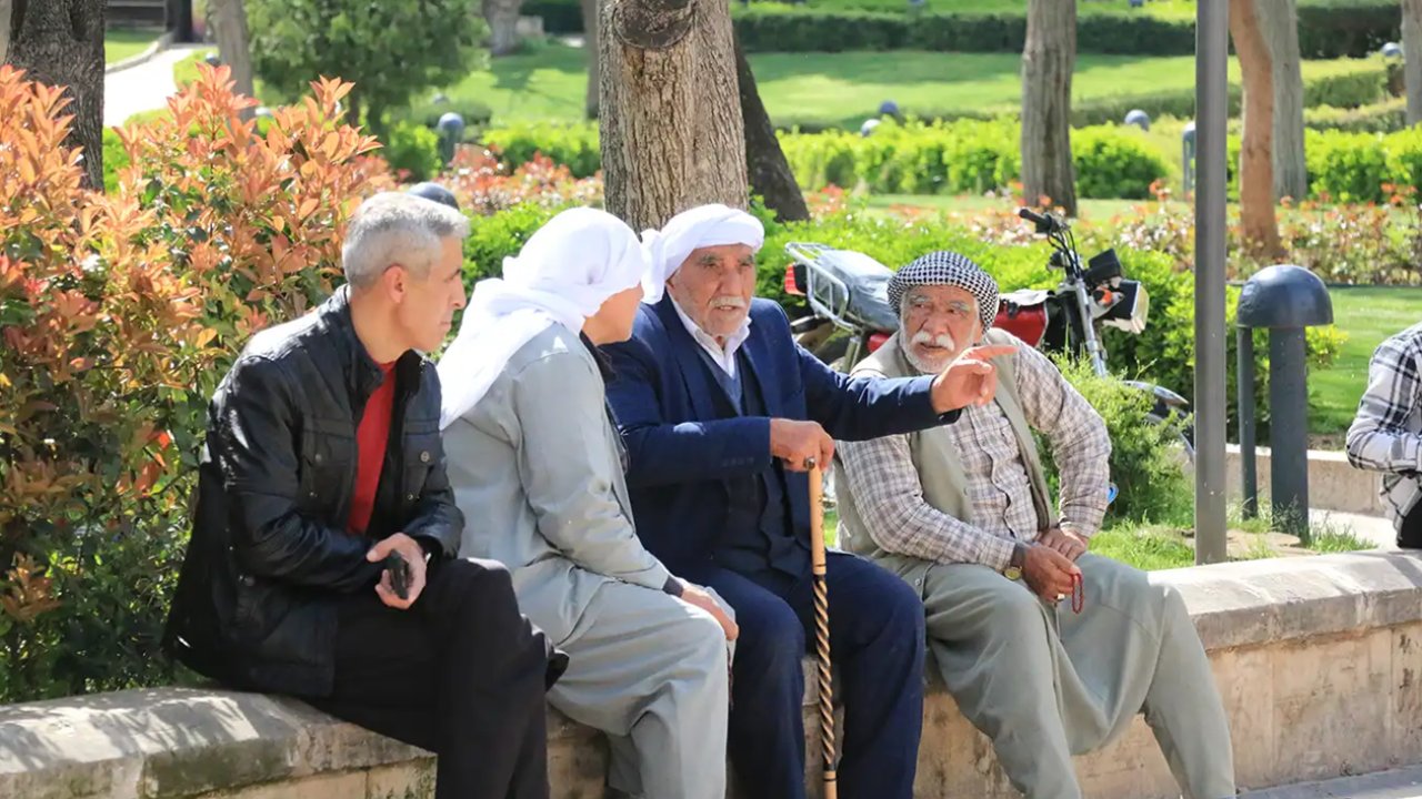 Bankalar promosyonları güncelledi: Diyarbakır'daki emekliler harekete geçti!