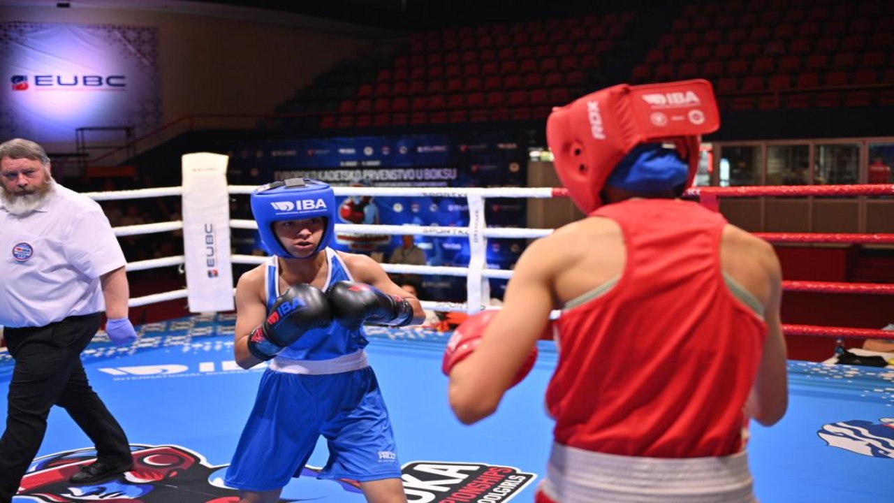 Cizreli Asmin rakibine göz açtırmadı: Net skorla çeyrek finalde