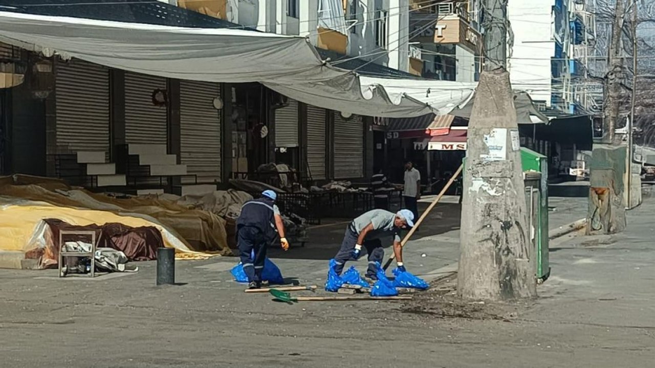 Diyarbakır’da yağmur suyu hatları temizlendi