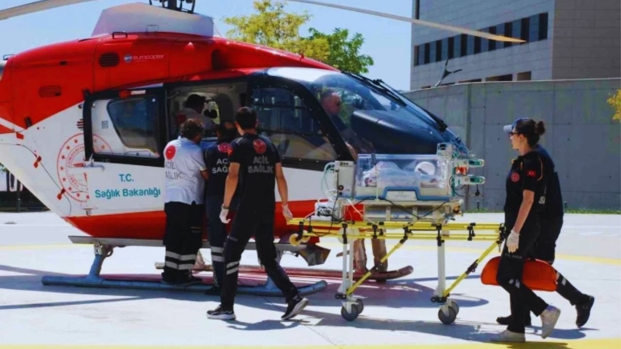 Diyarbakır’da kafa travması geçiren çocuk için ambulans helikopter havalandı