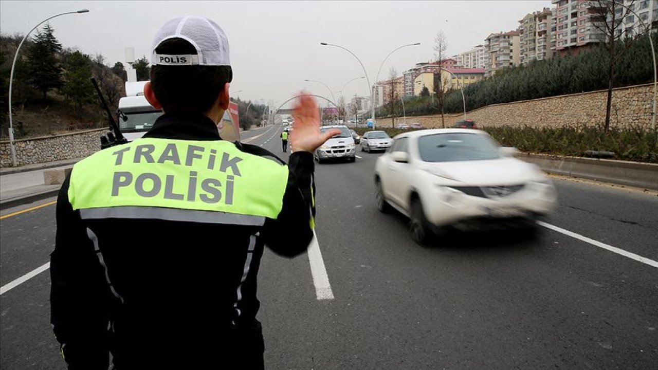 Oksijen tüpüyle otobüse bindi: Faciaya neden oluyordu