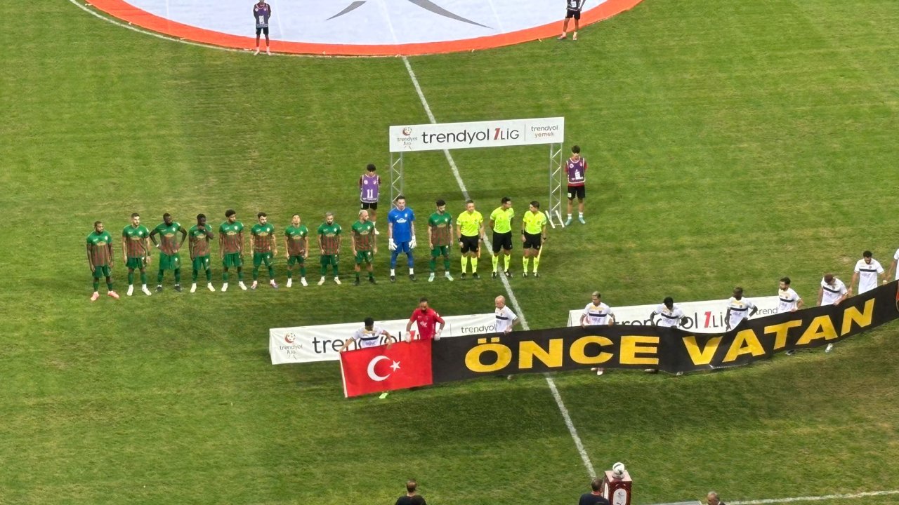 Amedspor - İstanbulspor maçı başladı