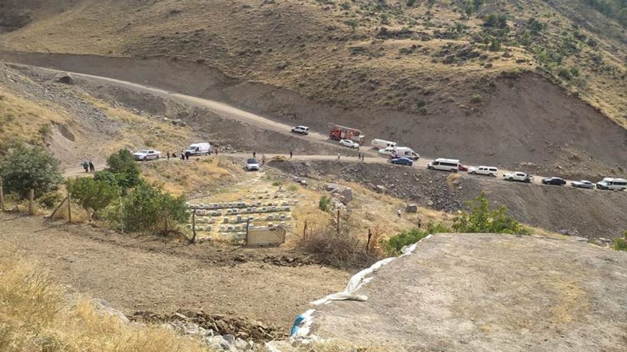 Hakkari’de kaza: 7 köy korucusu yaralandı