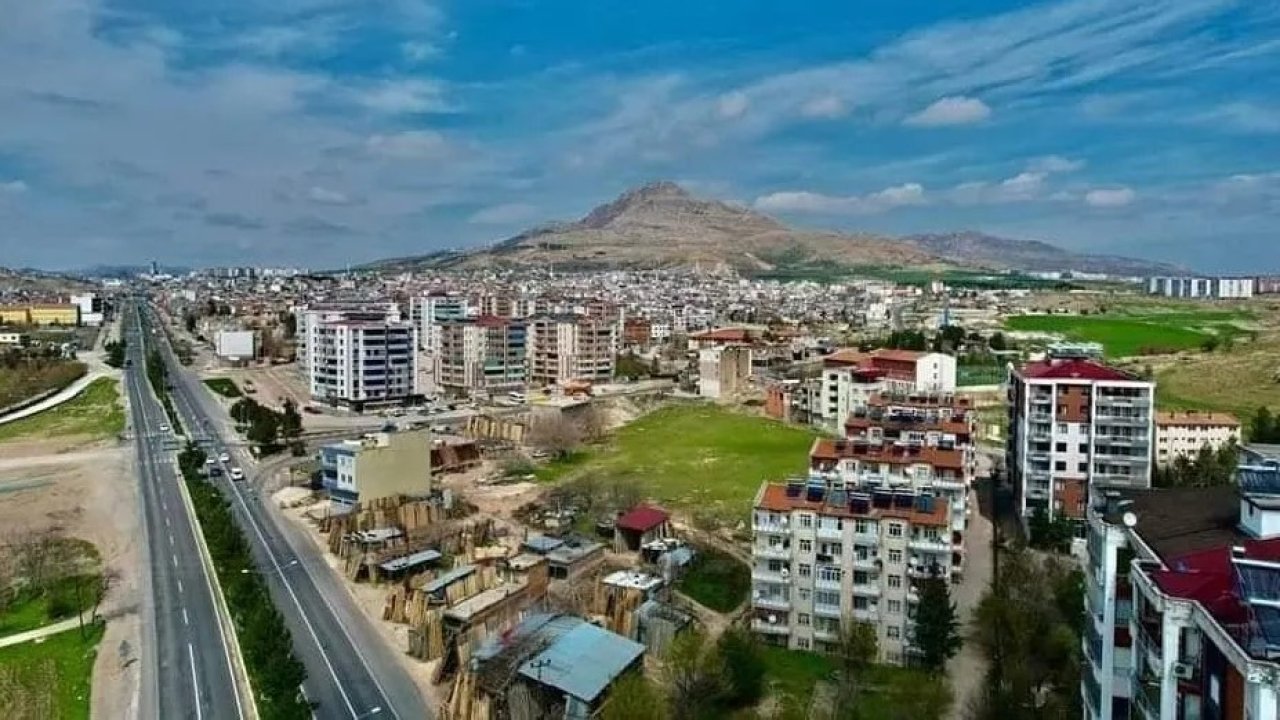 Diyarbakır’da tuhaf hırsızlık: Belediyeye dadandılar