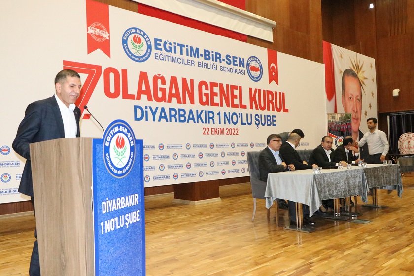 Eğitim-Bir-Sen’in yeni başkanı belli oldu