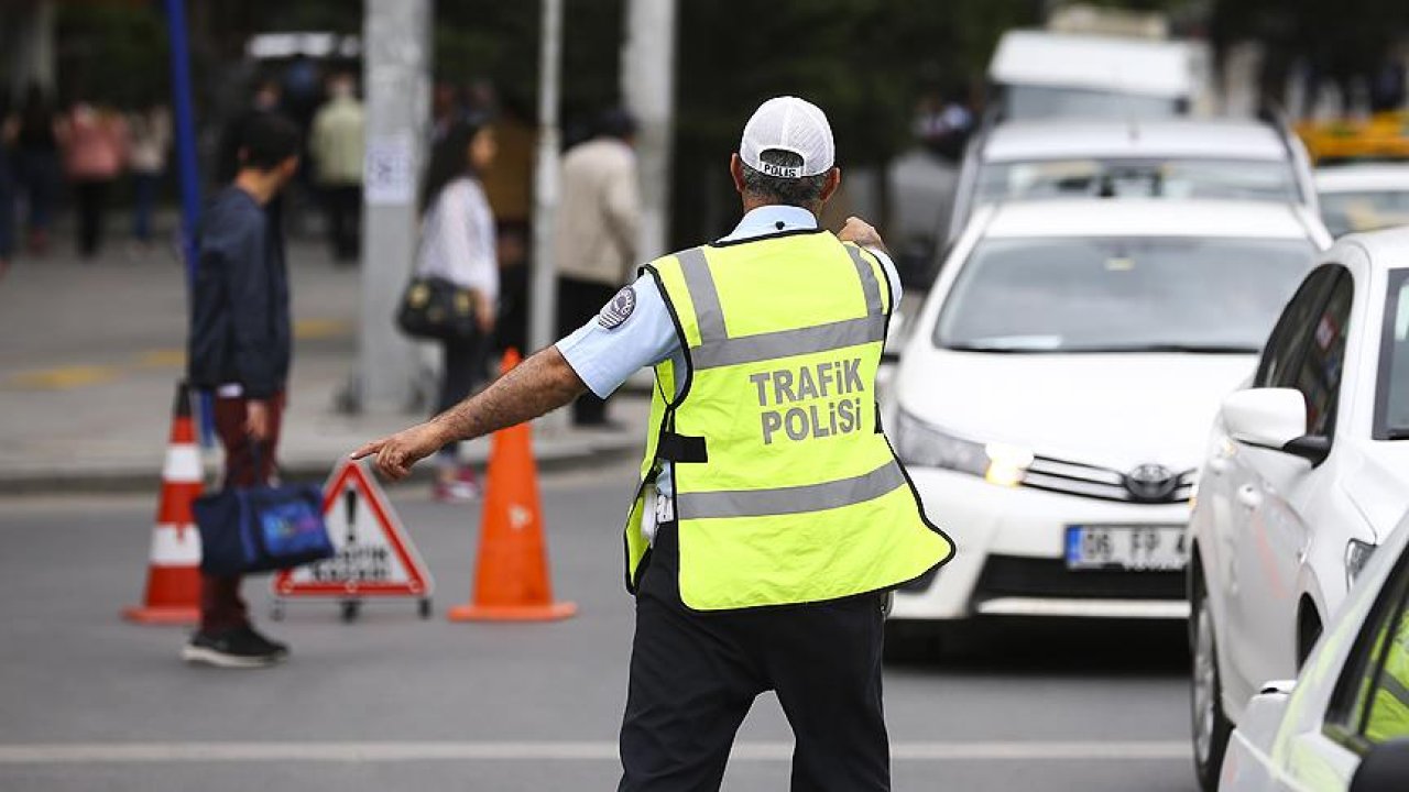 Trafik denetimini artık polis yapmayacak: Peki kim yapacak?