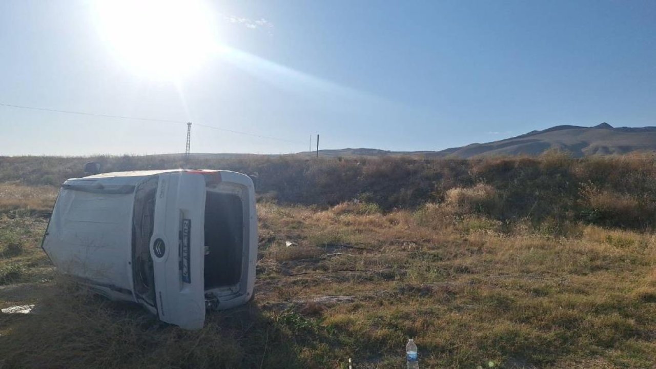 Bitlis’te araç şarampole devrildi: Sürücü kurtarılamadı