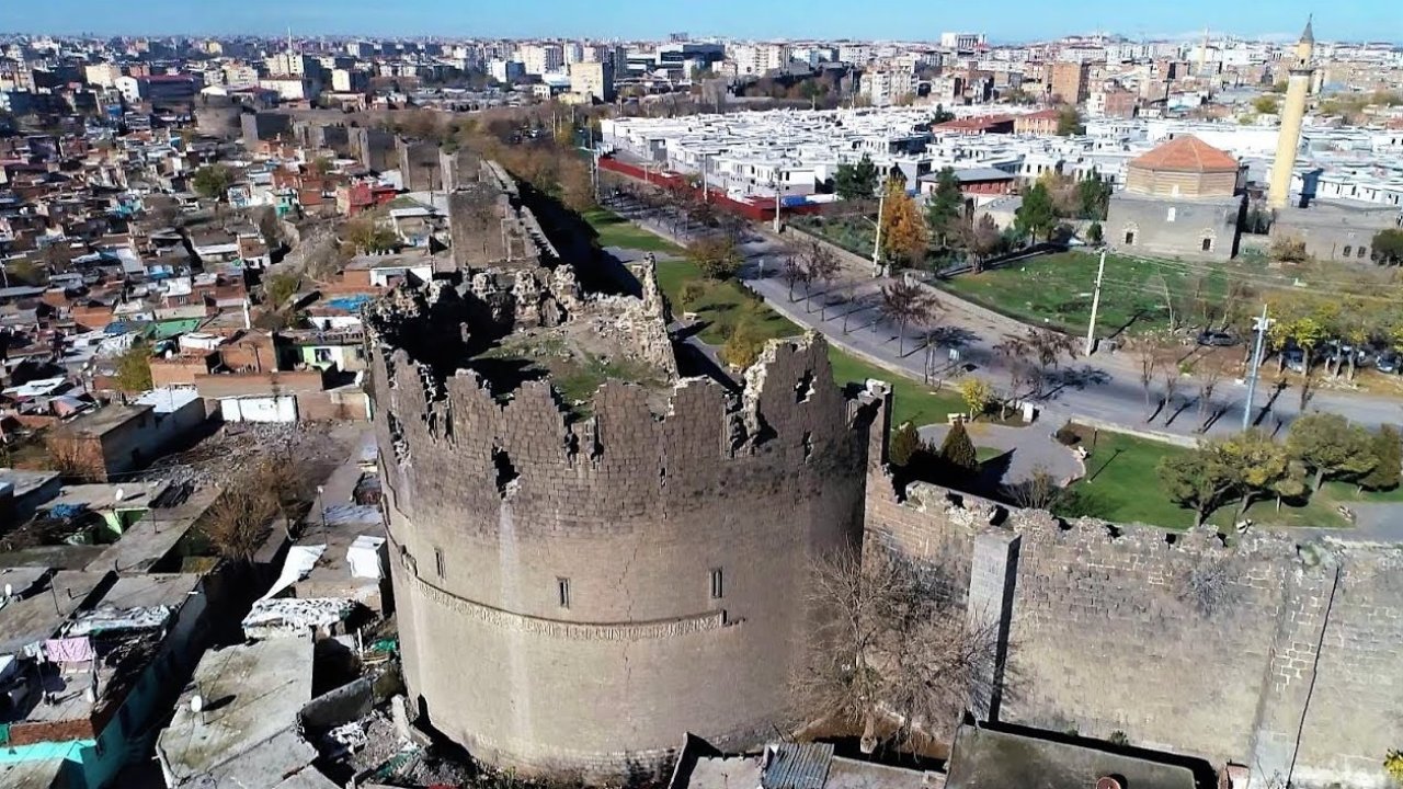 Diyarbakır’da kiralar tavan, konut yok: Kiralık oda dönemi!