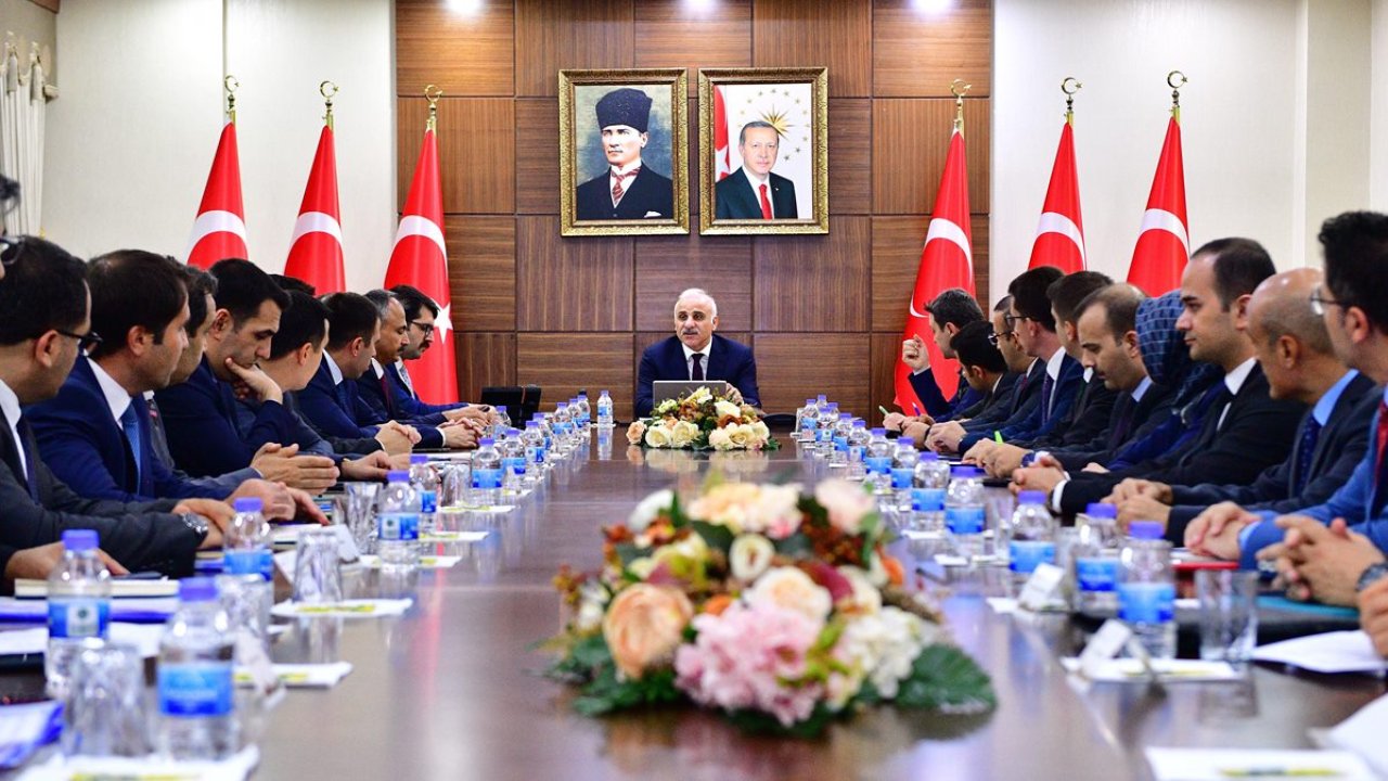 Diyarbakır’da eğitim toplantısı: Vali talimat verdi