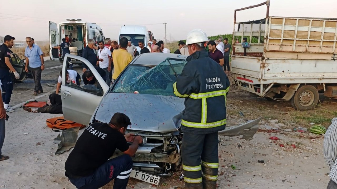 Mardin Kızıltepe'de feci kaza: 5’i çocuk 9 yaralı