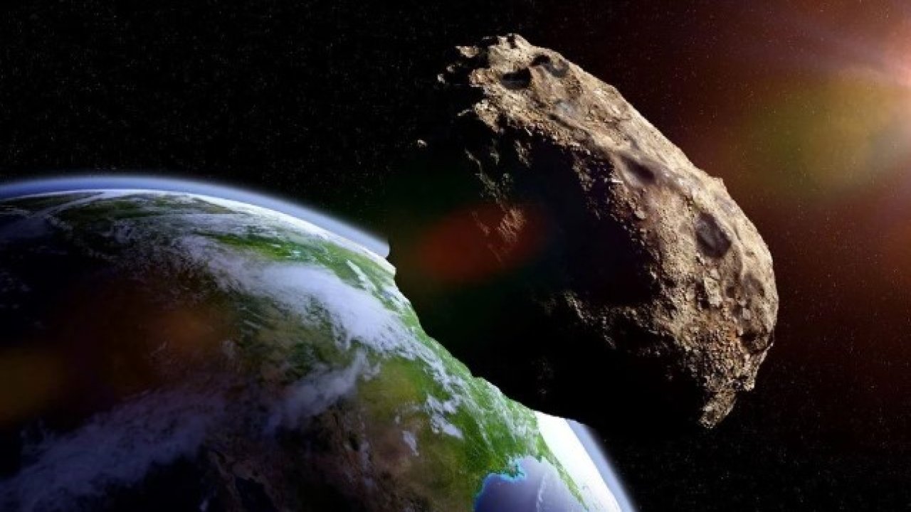 NASA uyardı! Dev asteroit bugün Dünya'nın yakınından geçecek