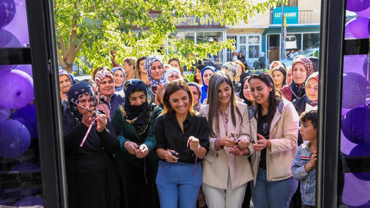 Van’da Sinemxan Kadın Merkezi açıldı