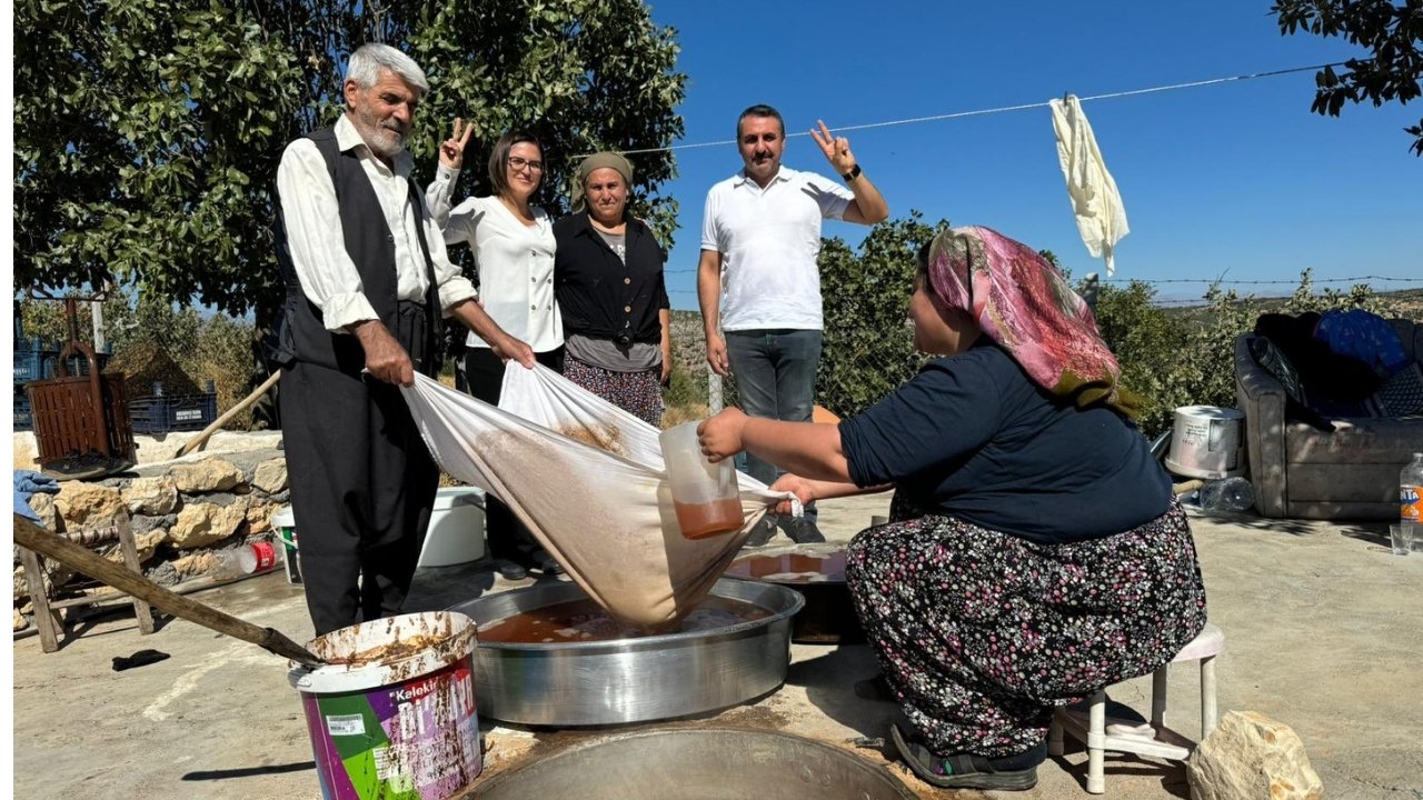 DEM’liler Diyarbakır’daki miting için sahaya indi