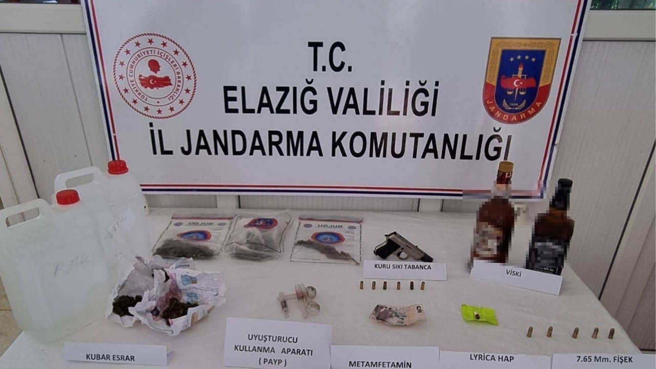 Elazığ'da 8 bin litre kaçak içki ele geçirildi