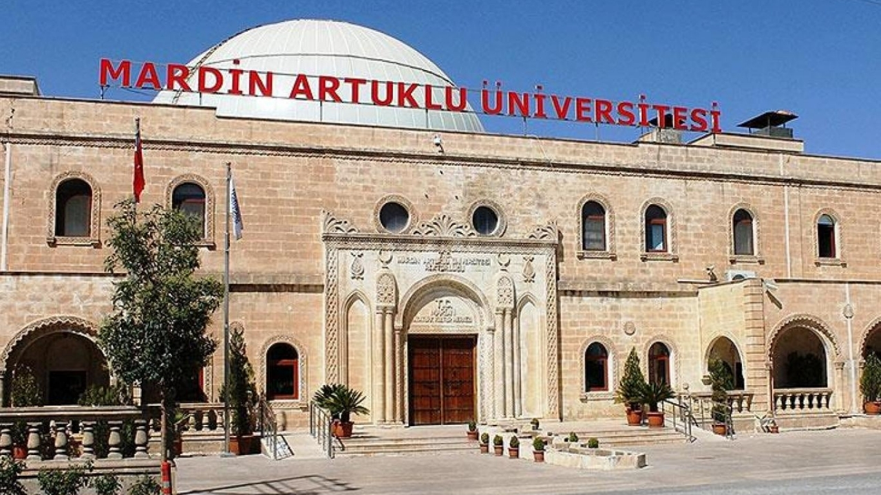 Mardin Üniversitesi Rektörlüğü’nden  ‘tarihi geçmiş tavuk eti’ açıklaması