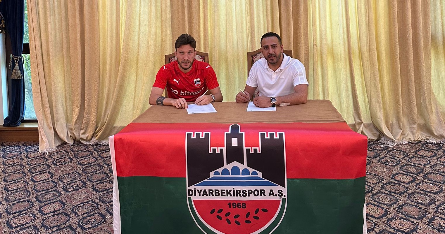 Diyarbekirspor’dan imza şov