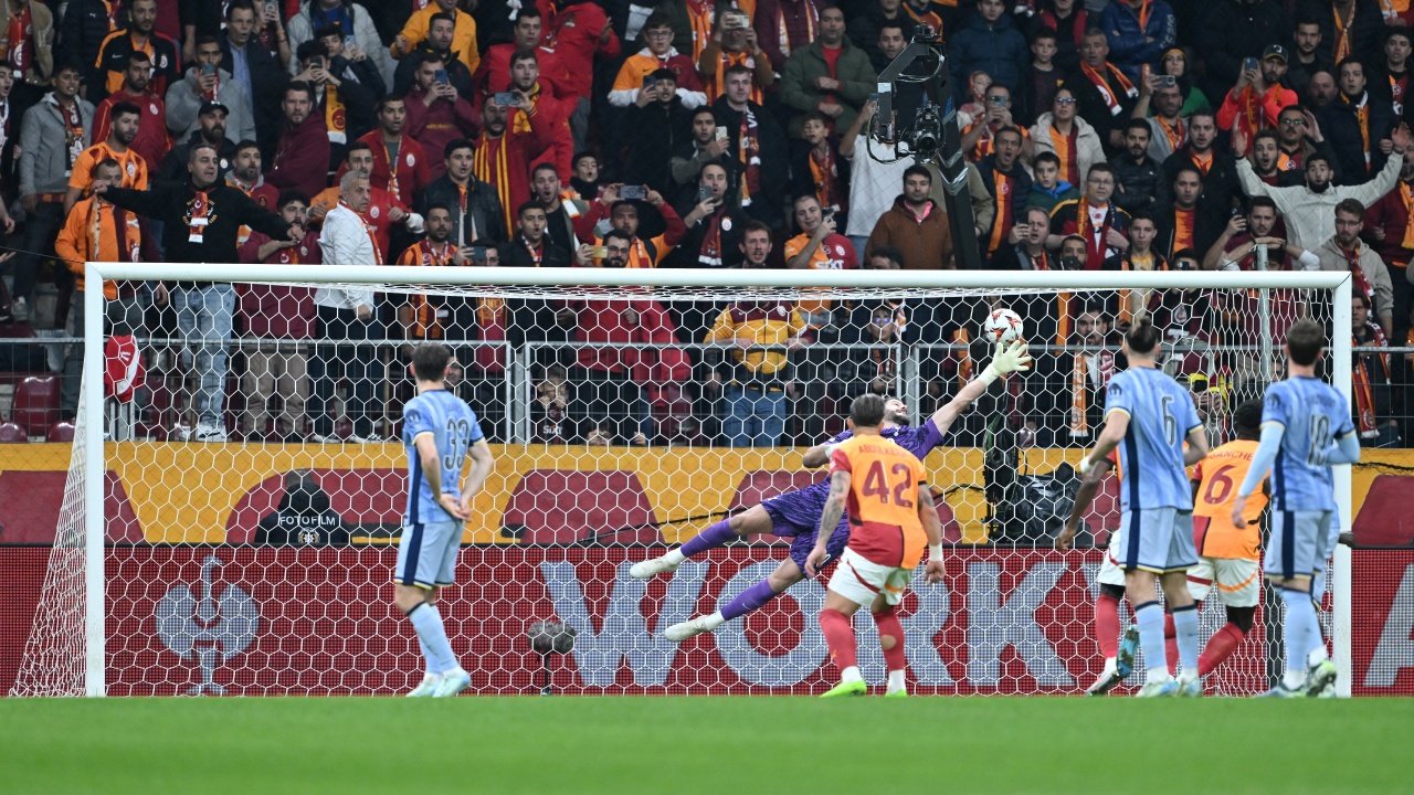 UEFA Avrupa Ligi: Galatasaray, Tottenham’ı 3-2 mağlup etti