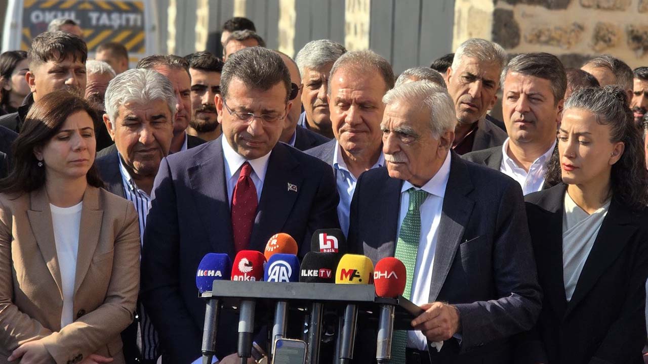 VİDEO- İmamoğlu Mardin’de konuştu: O parti de kayyım konusunda çekimser