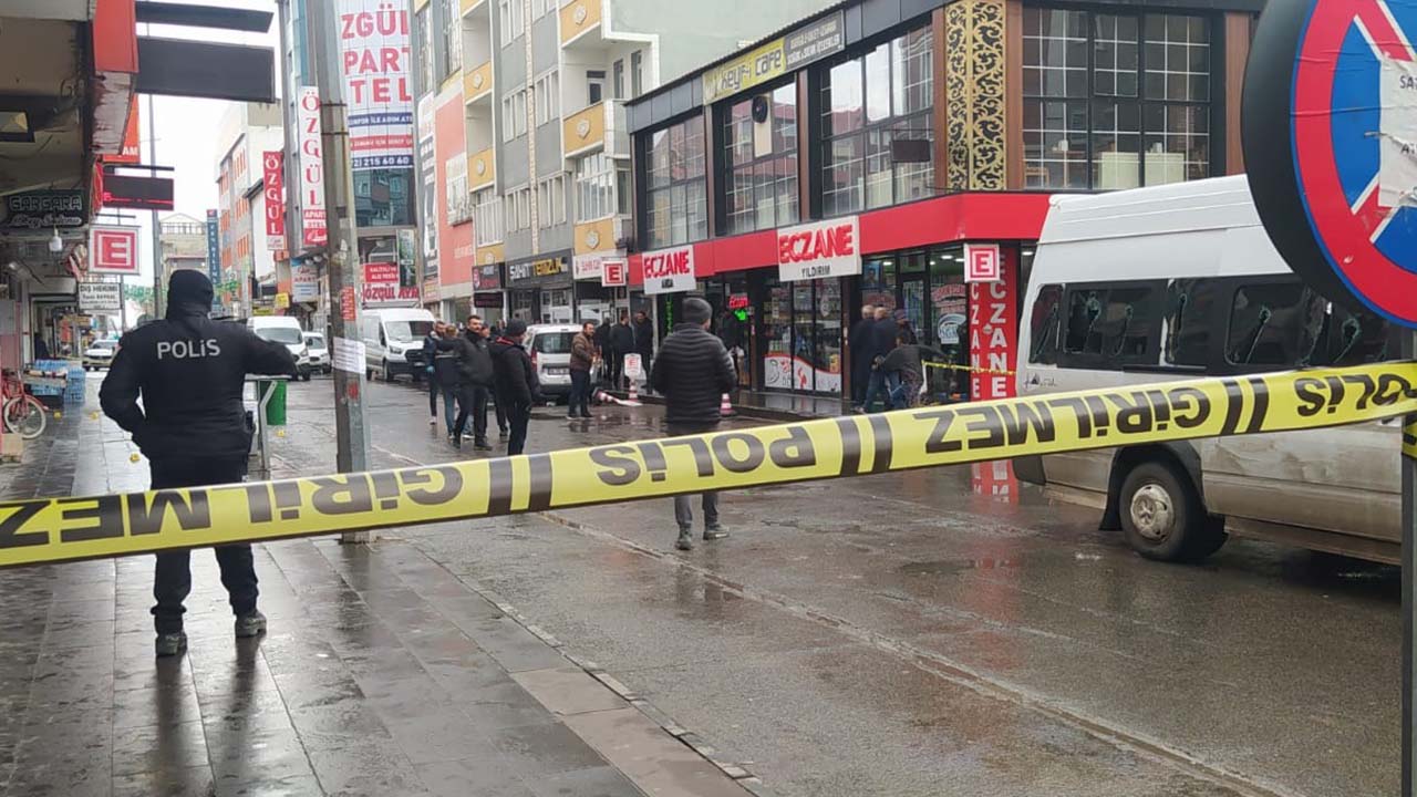 Ağrı'da husumetli 2 aile arasında silahlı-sopalı kavga: 5 yaralı