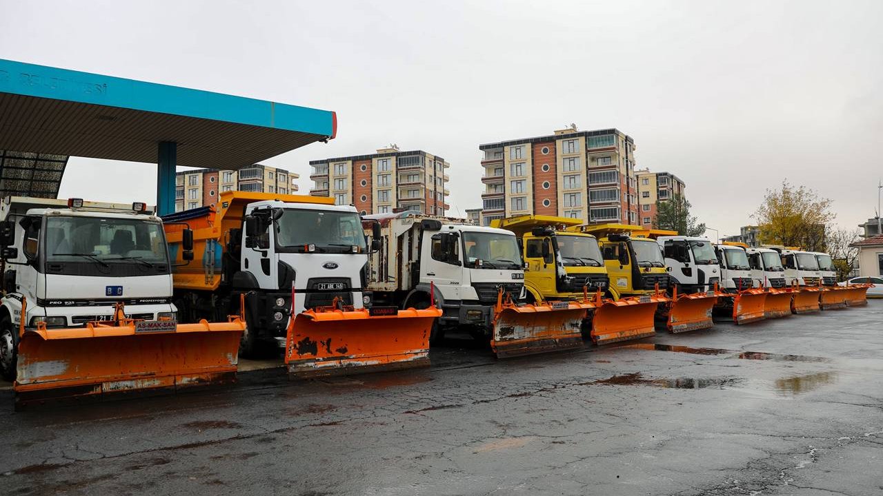 Diyarbakır’da 62 araç ve 100 personel kar için teyakkuzda