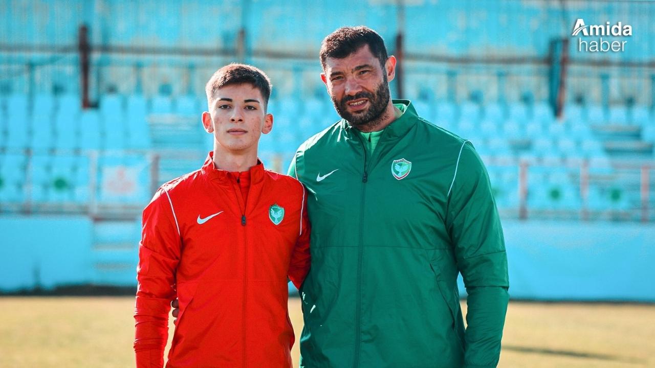 Amedspor'dan genç yetenek hamlesi: Arda Gülmez A takımda