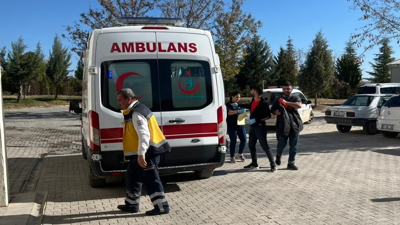 Tartışmanın kavgaya dönüşmesiyle hastanelik oldular