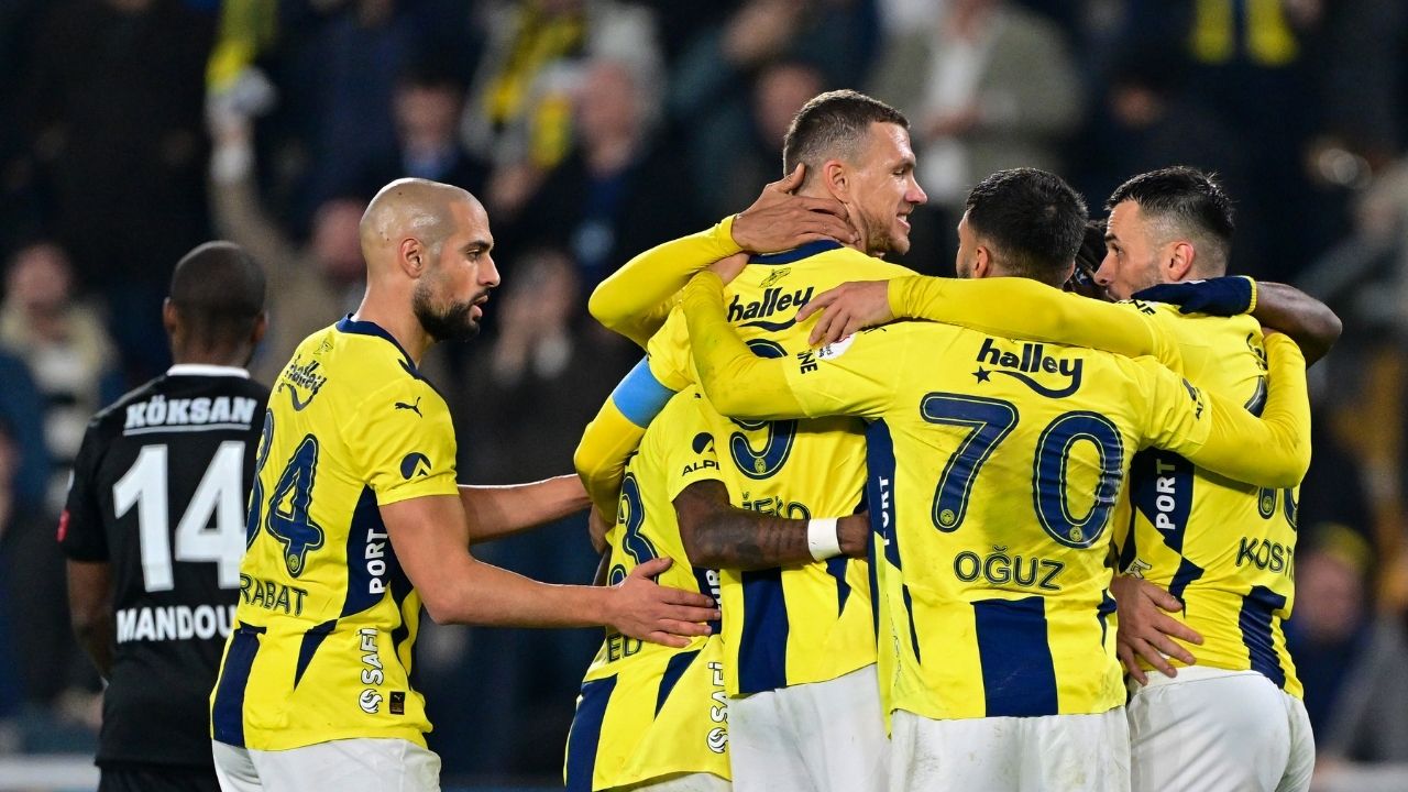 Fenerbahçe, Gaziantep FK'yi 3-1 mağlup etti