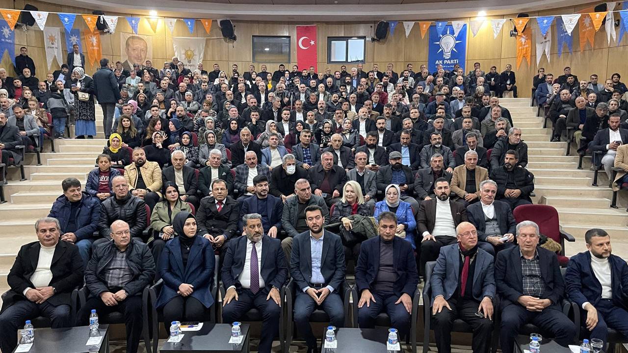 AK Parti il teşkilatlarından Diyarbakır’da ‘Ortak Akıl’ toplantısı