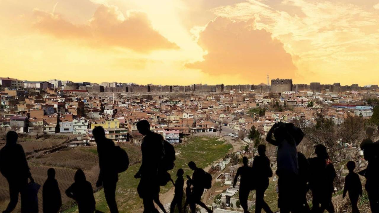 Diyarbakır’daki Suriyeliler dönecek mi? Esad’ın düştüğünü komşudan öğrendim