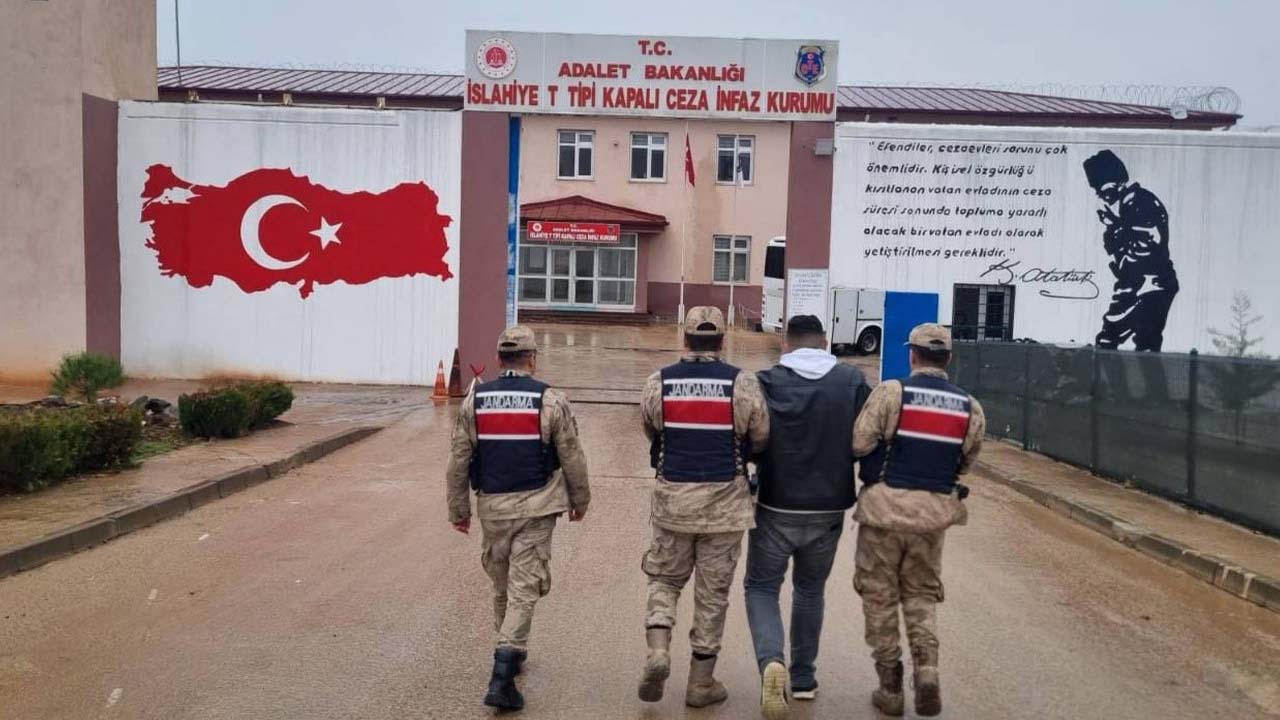 Gaziantep’te 15 yıl cezası bulunan firari yakalandı