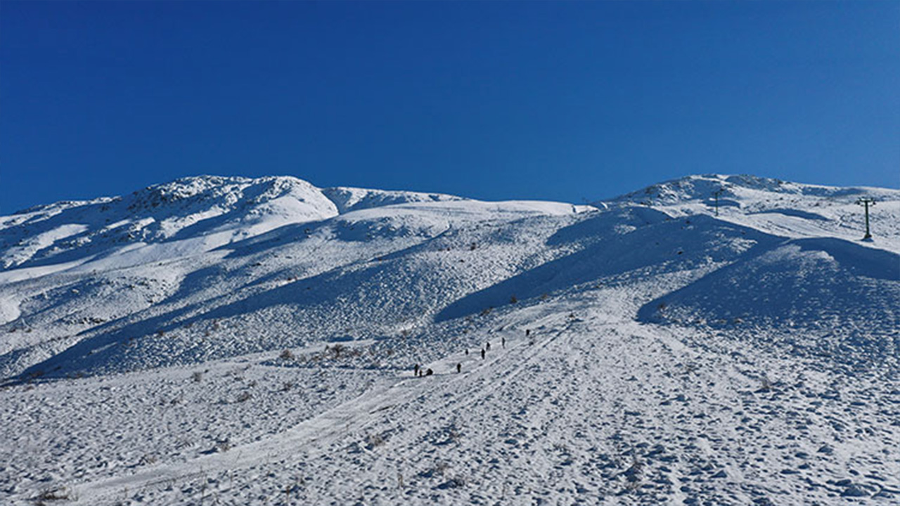 Elazığ'da kayak sezonu açıldı