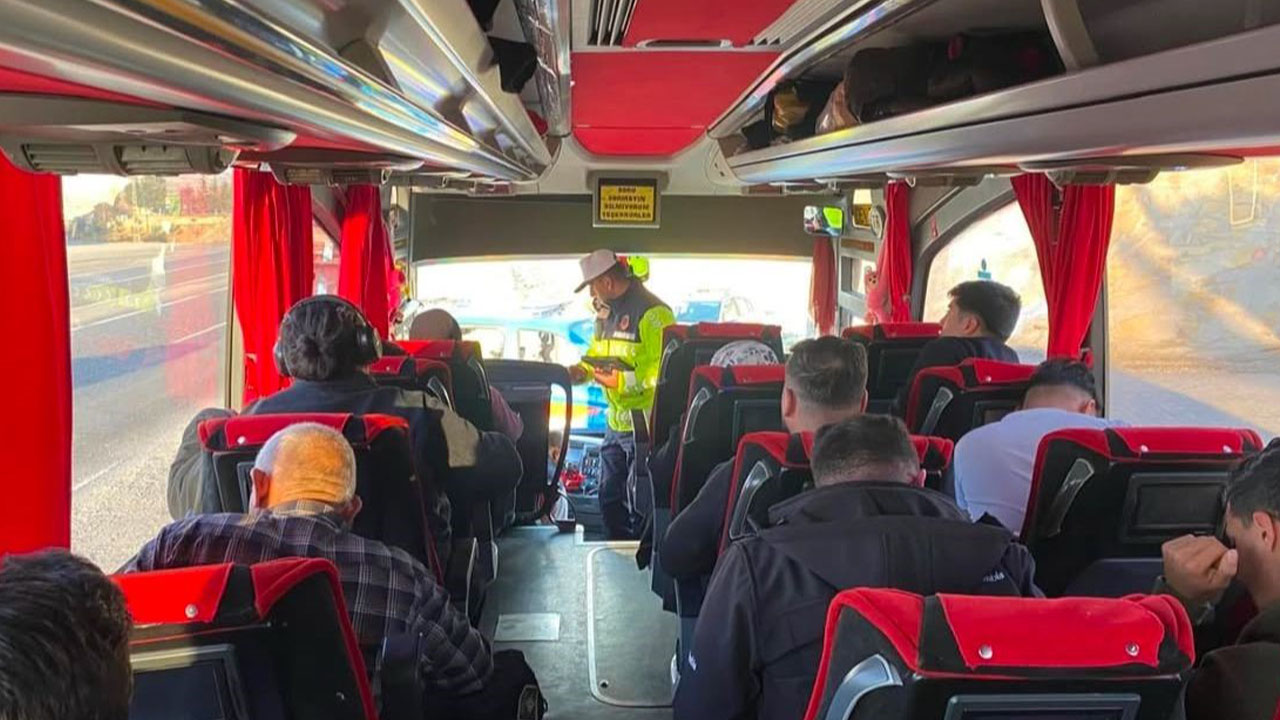 Adıyaman’da şehirler arası yolcu taşıyan araçlara denetim