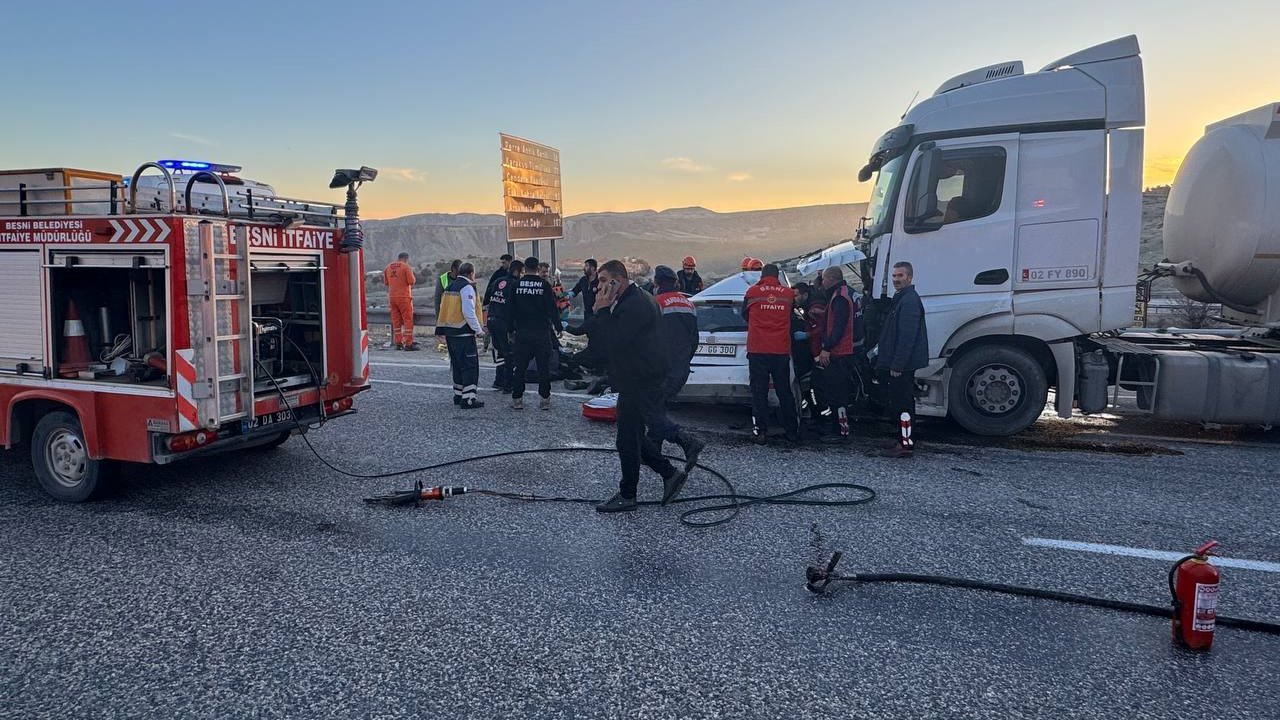 Adıyaman'da feci kaza: 3 kişi yaşamını yitirdi