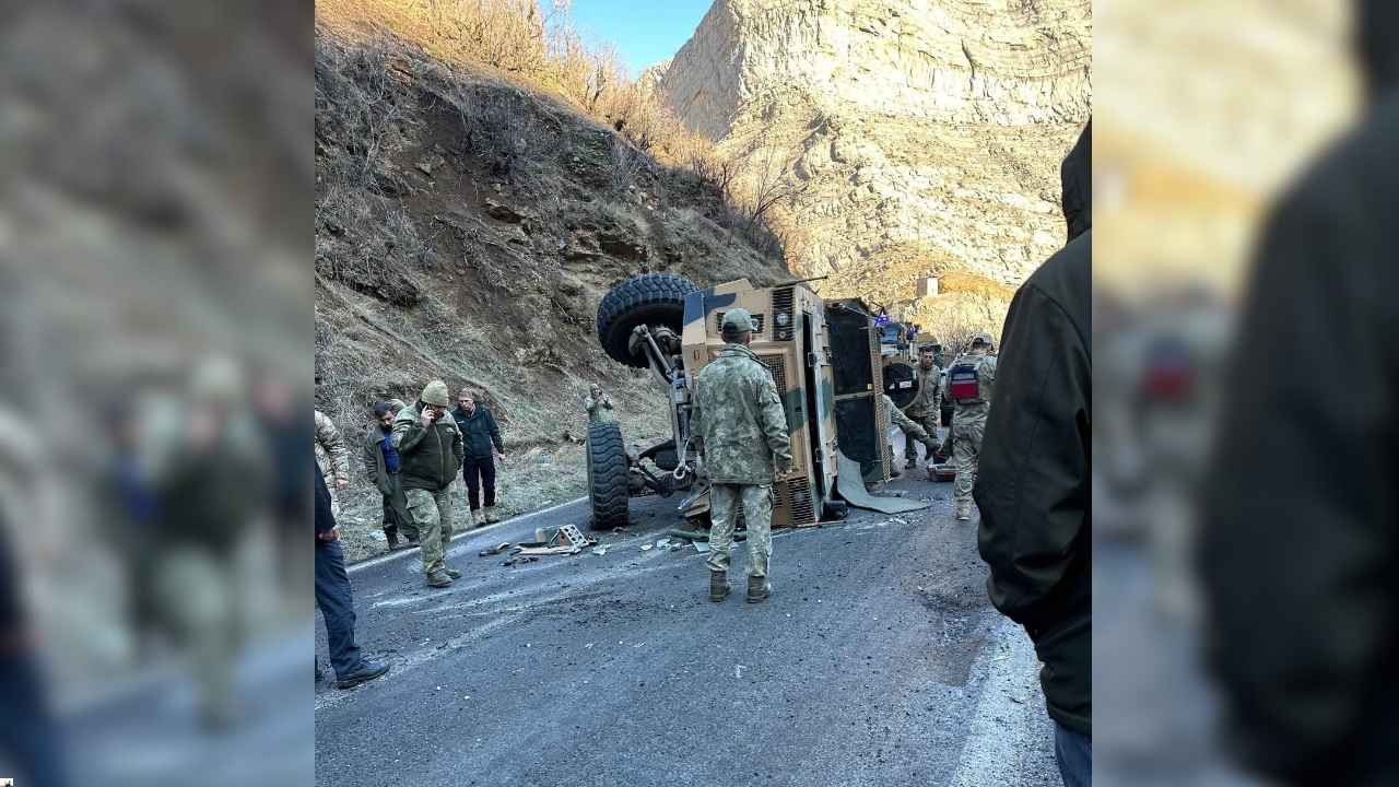 Şırnak'ta askeri araç kaza yaptı: 2 asker yaralı