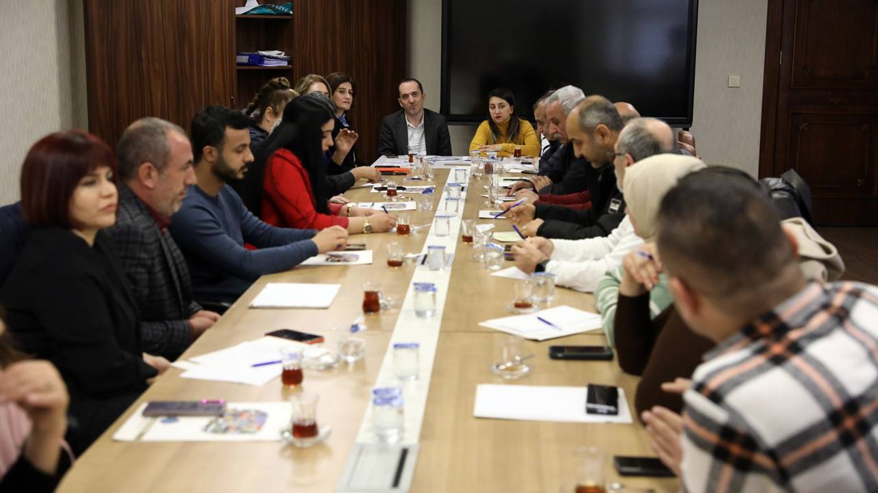 Diyarbakır’daki belediyeler ‘Halkla İlişkiler Koordinasyonu’ kuracak