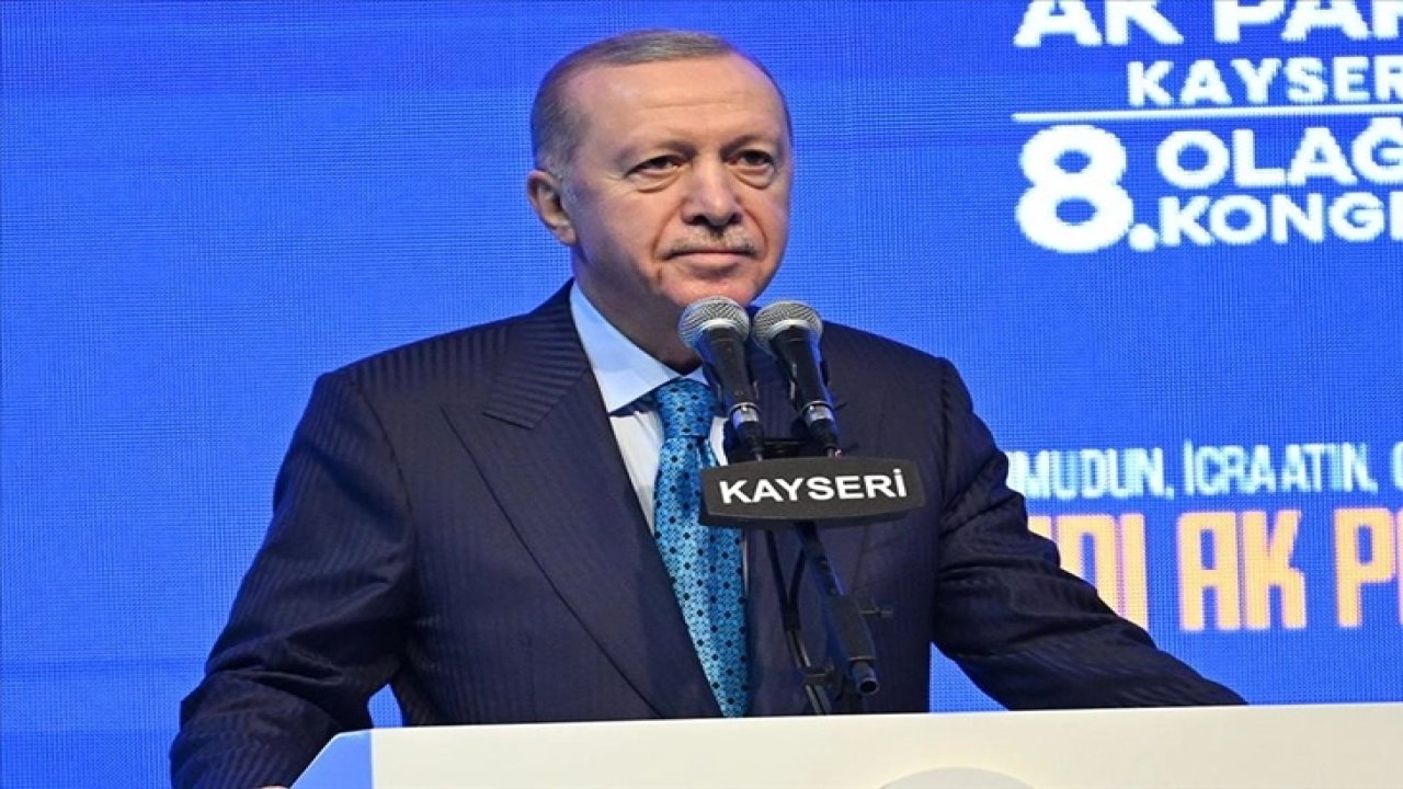 Cumhurbaşkanı Erdoğan: 'Ya o silahlar gönüllü olarak bırakılacak ya da...'