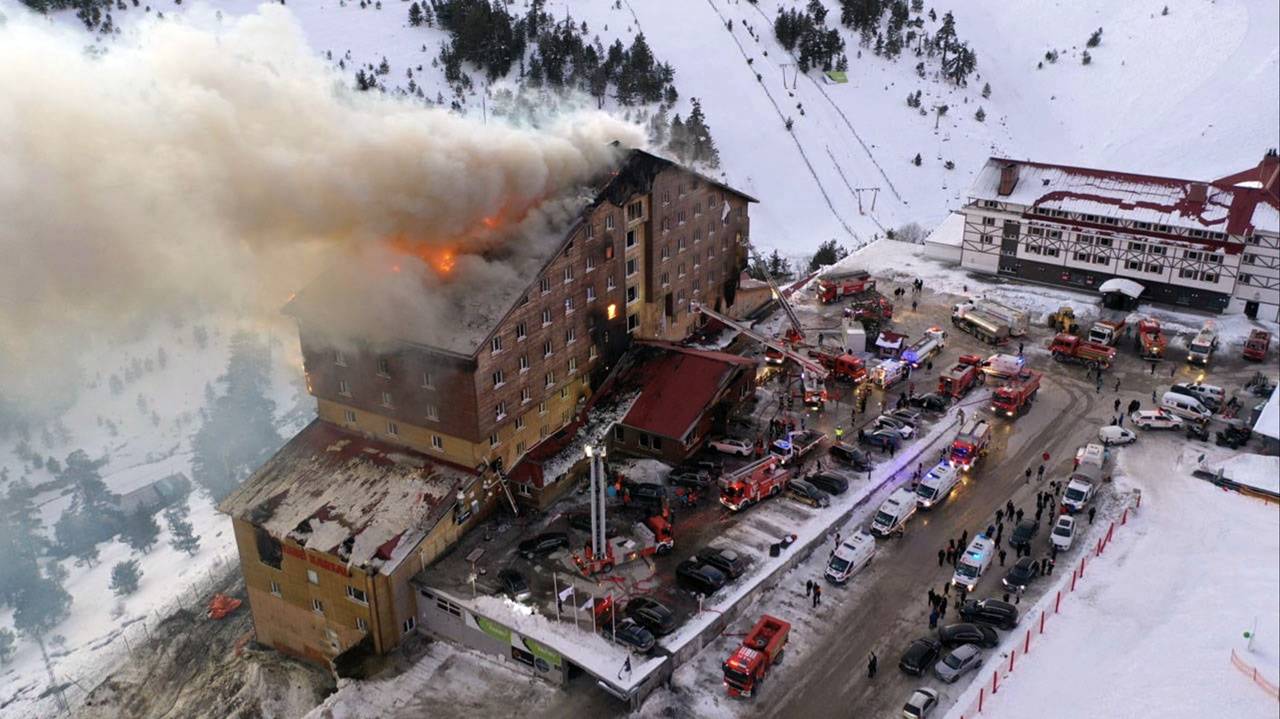 Bolu’daki otel faciasında ölen 45 kişinin ismi açıklandı