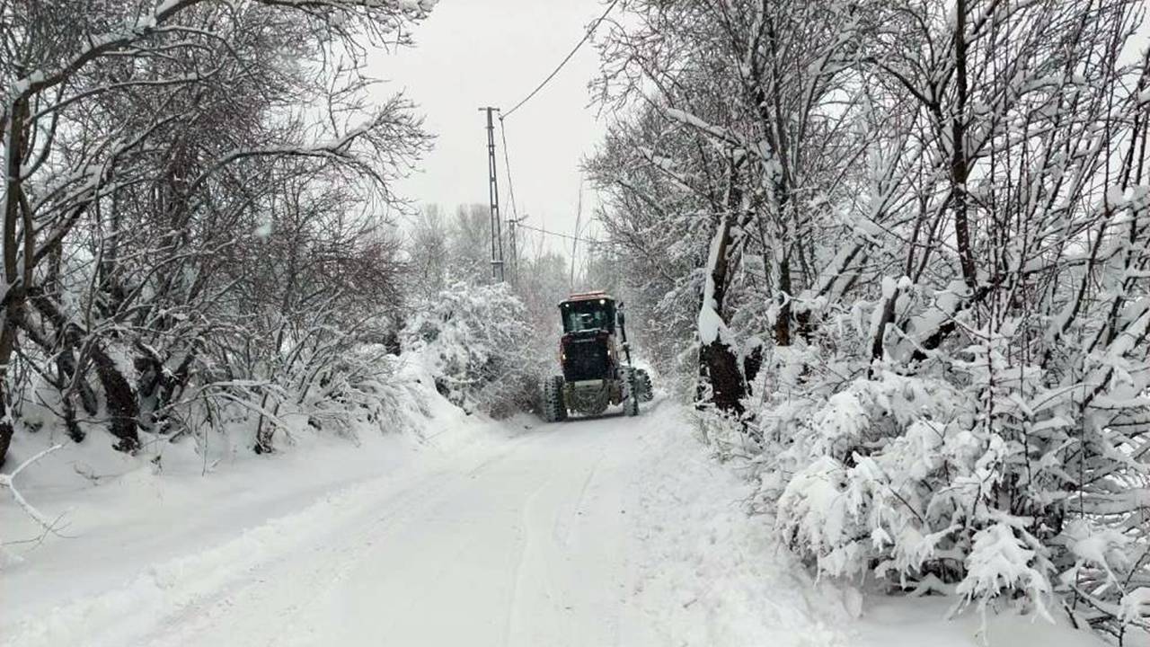 Komşu ilde 172 köy yolu ulaşıma kapandı