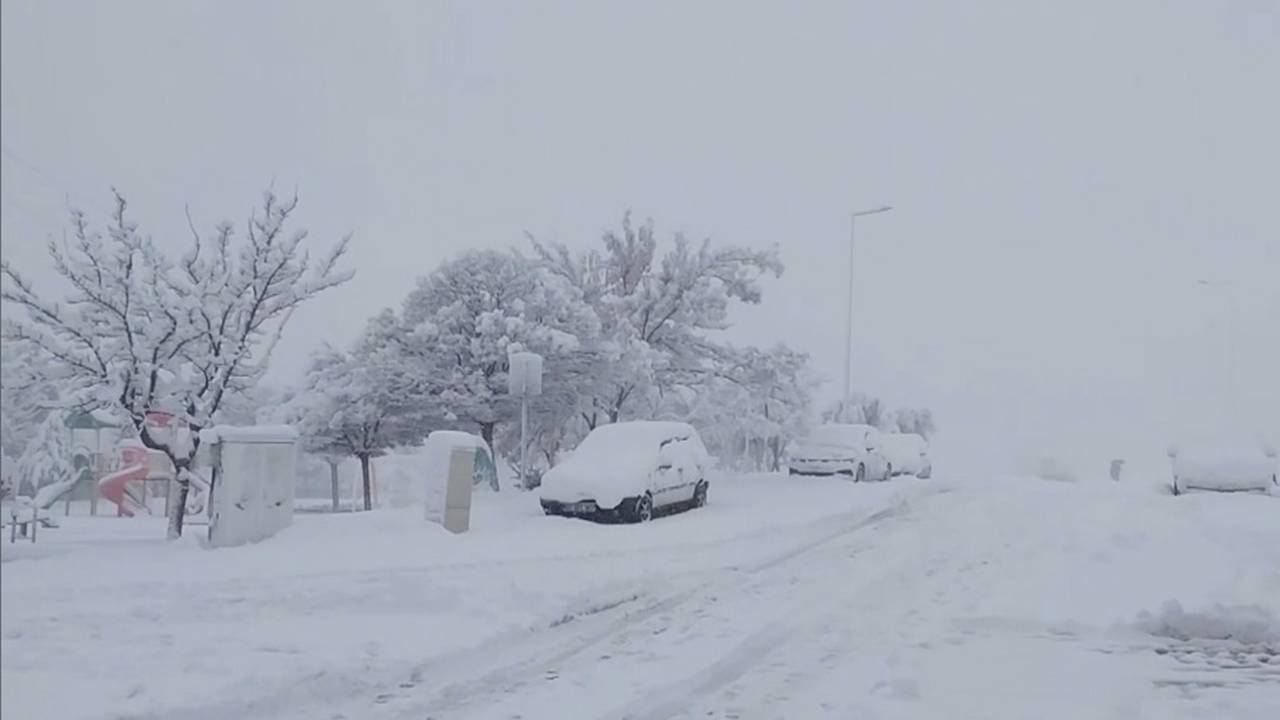 Adıyaman'ın 2 ilçesinde eğitime ara verildi