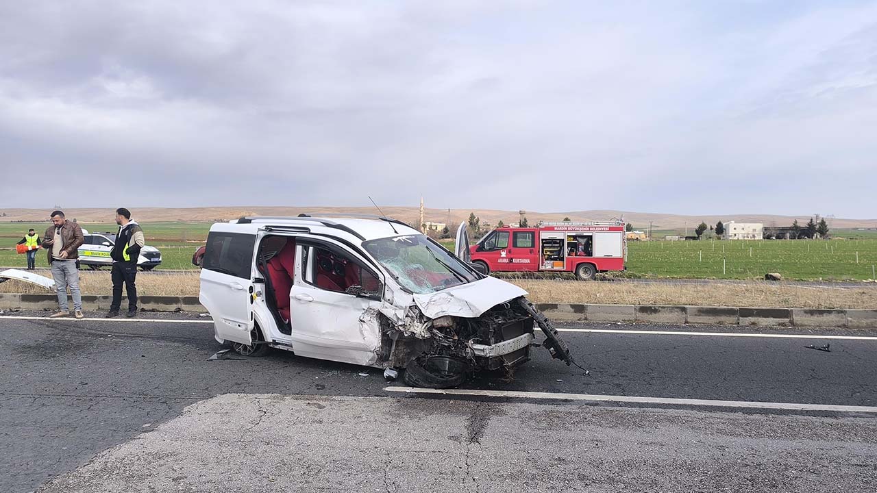 Mardin'de trafik kazası: 3 yaralı