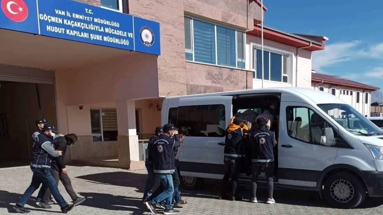 Van’da 66 kişi tutuklandı