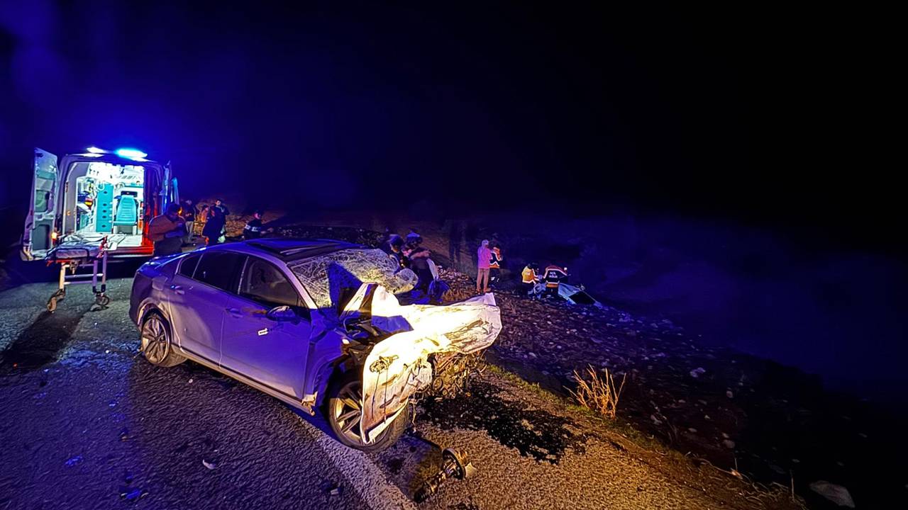 Şanlıurfa’da feci kaza: 4 kişi olay yerinde ölü