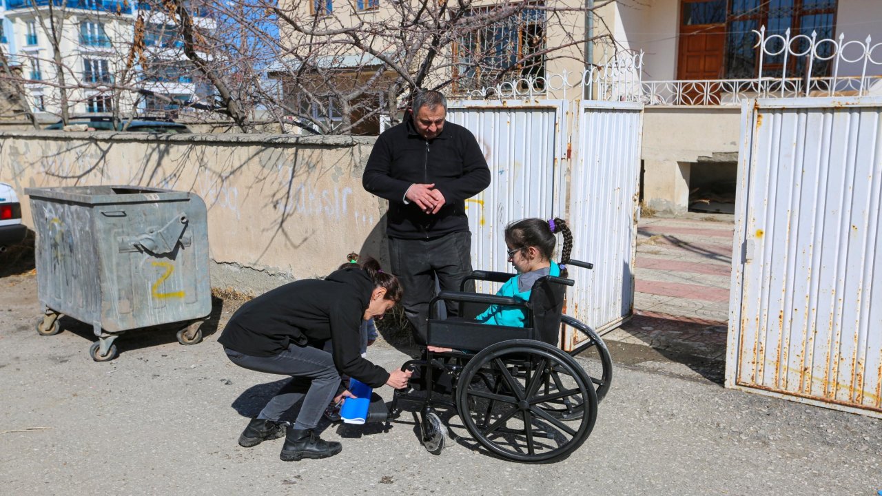 Van'da engelli vatandaşlara destek